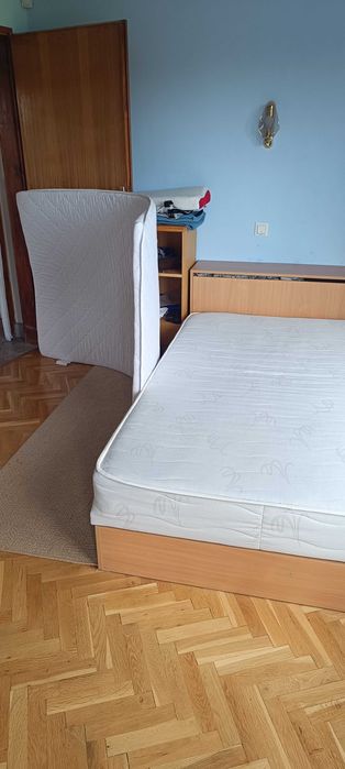 Продавам легло Приста с матрак