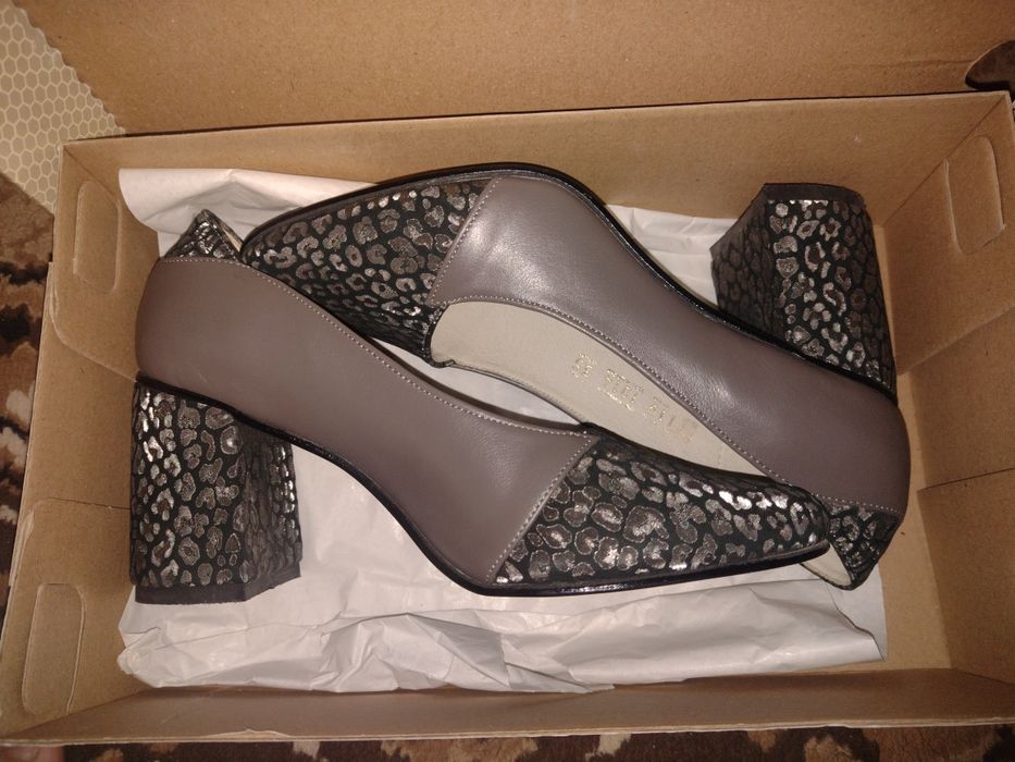 pantofi de piele cu toc