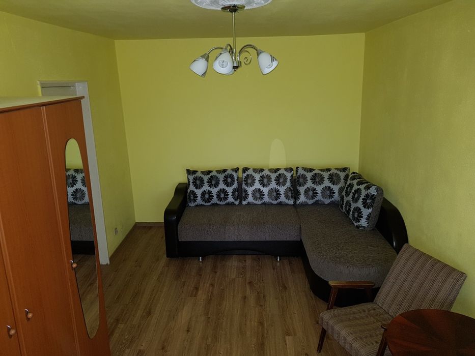 Vand apartament  zona Mihai Viteazul