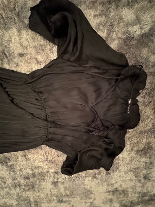 Рокли на ZARA подходящи за сезона