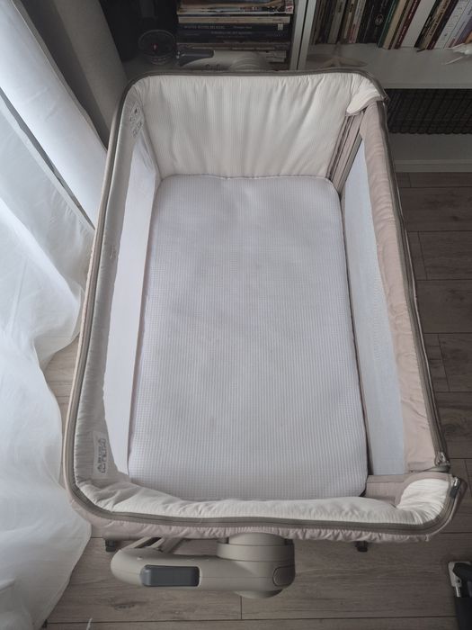 Patut Chicco next to me magic