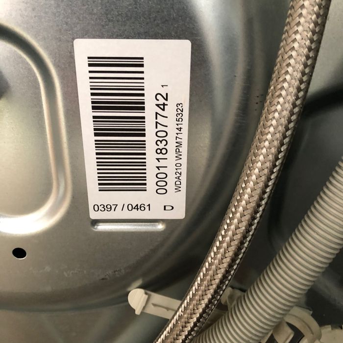 Продавам пералня Miele WDA210 WPM – втора употреба, отлично състояние