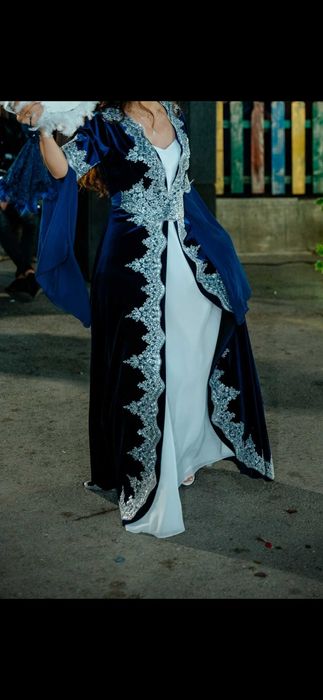 Рокля за къна Тъмно синя С корона