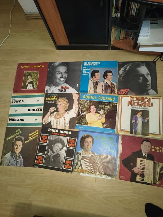 Vând Viniluri diverse