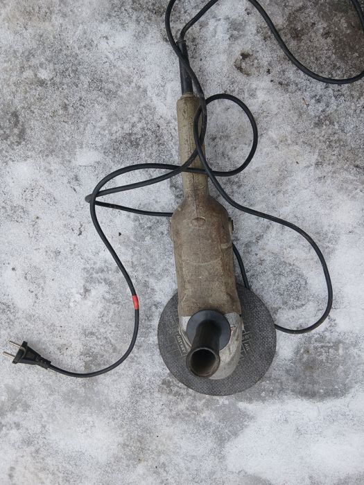 Продам болгарку сетевой