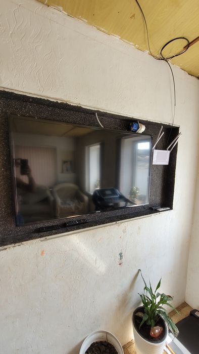 Продам телевизор Samsung smart TV