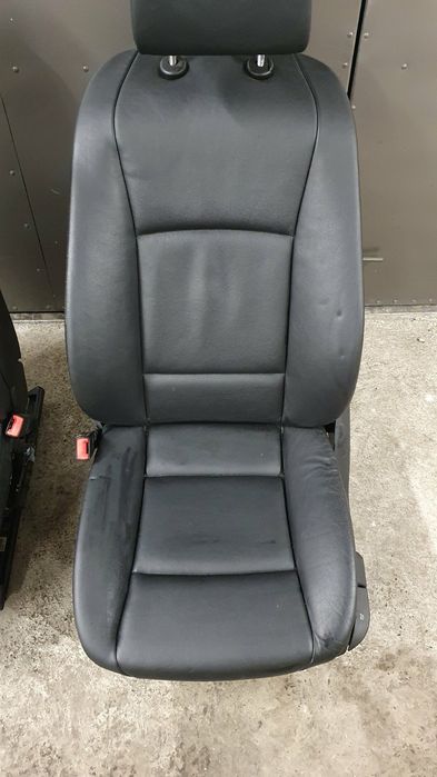 Кожен салон за ф11