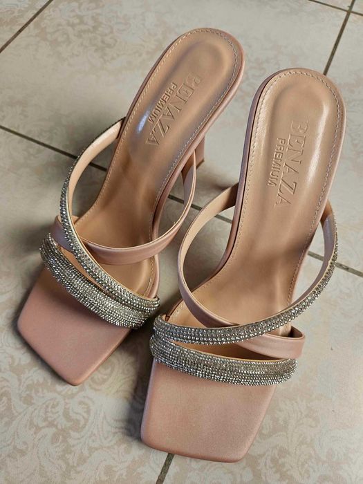 Sandale Benza roz pudra cu pietre