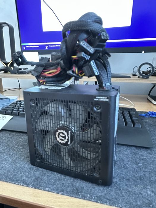 Блок питания 700в