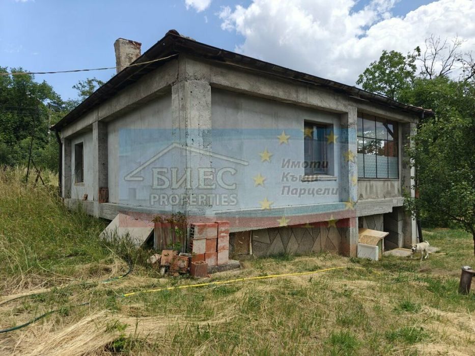 Къща в кв. Кристал