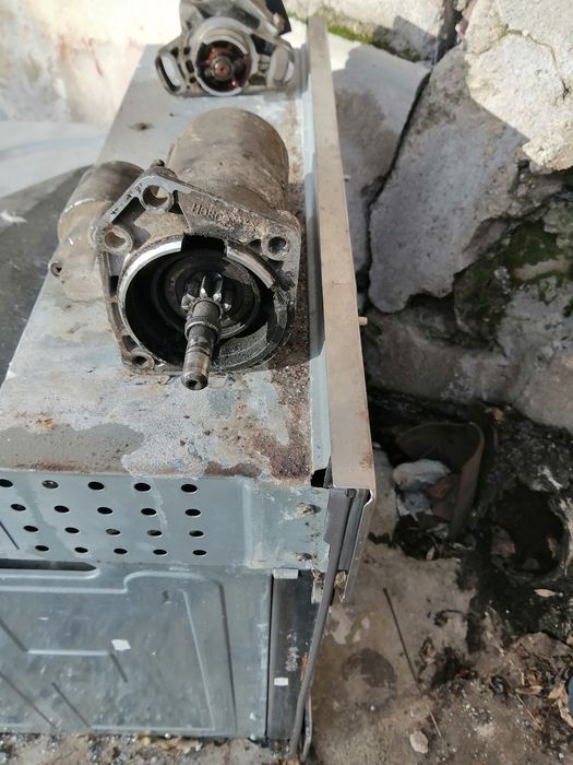 Стартер эа Seat Ibiza 1.4 бензин и Seat Cordoba и Golf3 е тройка