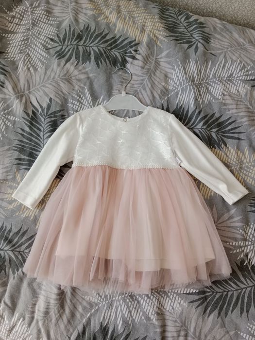 Продам 3 платья для девочки 1-1.5 года