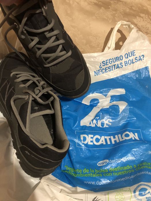 Decatlon  кросовки  утепленные 39р -40