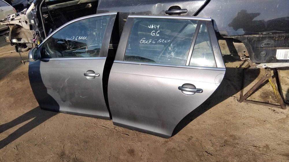 Usa stanga fata-spate fara accesorii Volkswagen Golf 6 Break