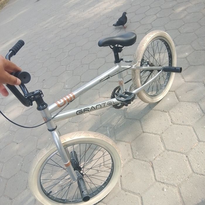 Продам BMX трюковый
