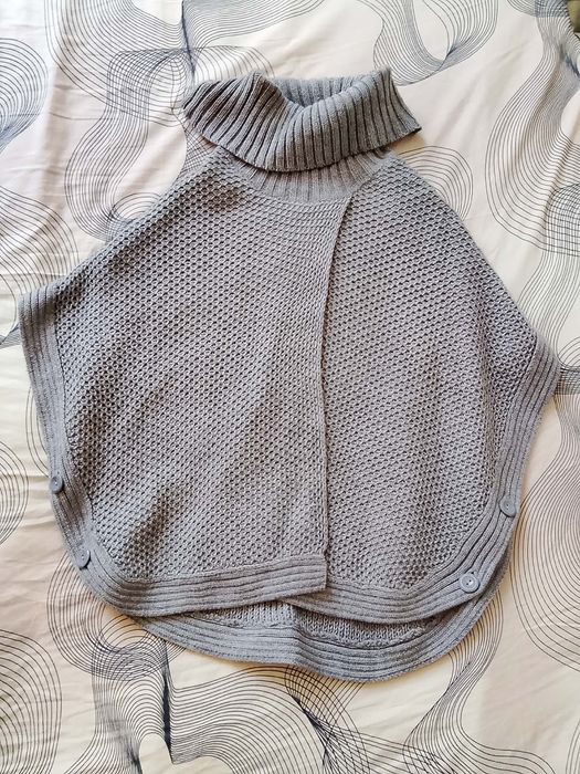 Пончо дамско ново