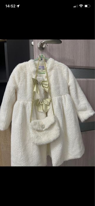 Set fetite/ rochie, poseta, palton 4 ani