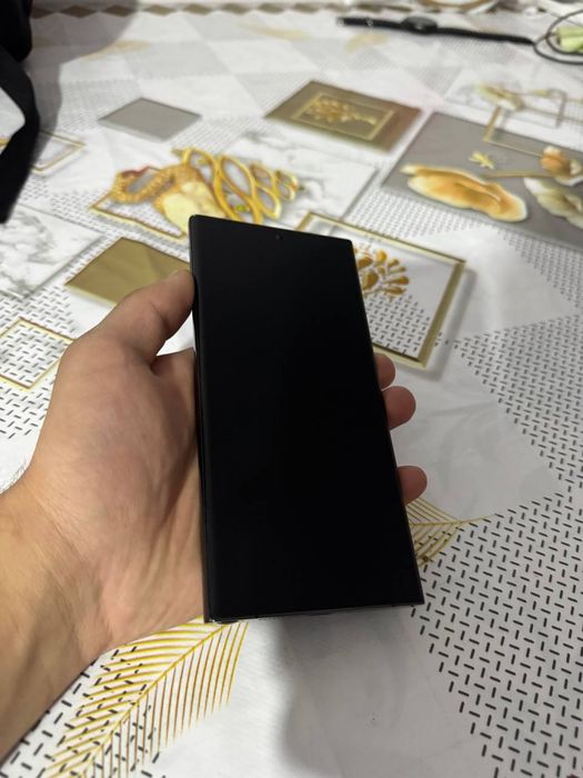 Samsung s 23 ultra 2ta sim kartali yangide salafanlari bn