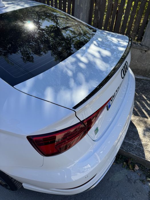 Оригинален задн спойлер от Audi S3 8V седан