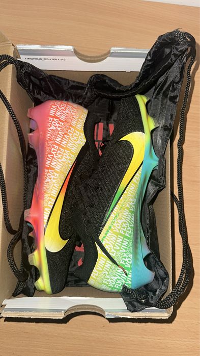 Football boots Nike Vini Fly Vapor 16-size 41