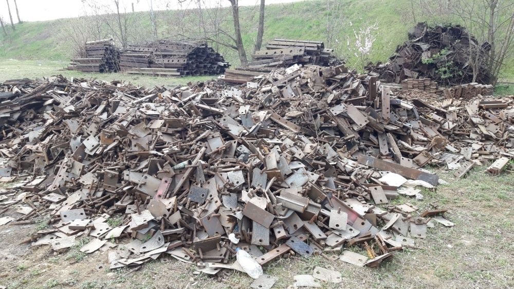 Sina cale ferata, schimbătoare de cale , traverse CF din lemn si beton