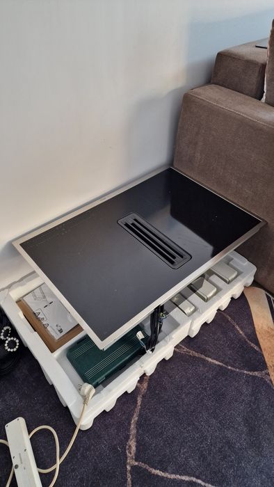 Plita aeg cu hota încorporată