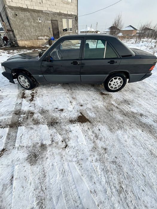 Мерс  190 2л автомат
