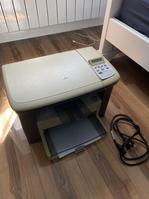 Принтер HP LaserJet M1005 MFP
