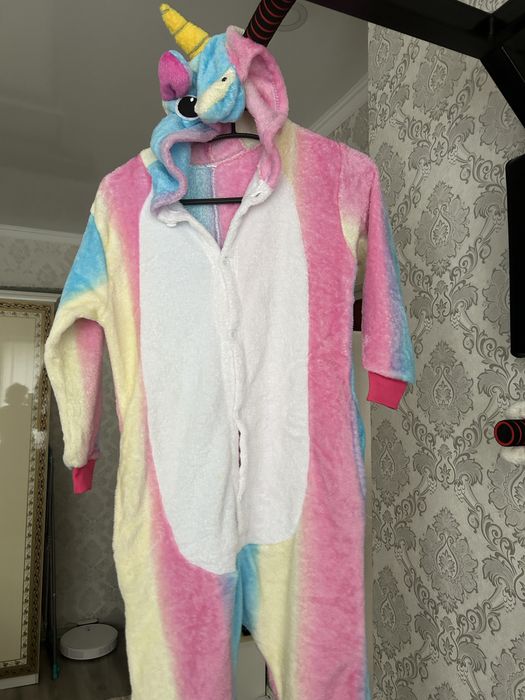 Продаю детские вещи