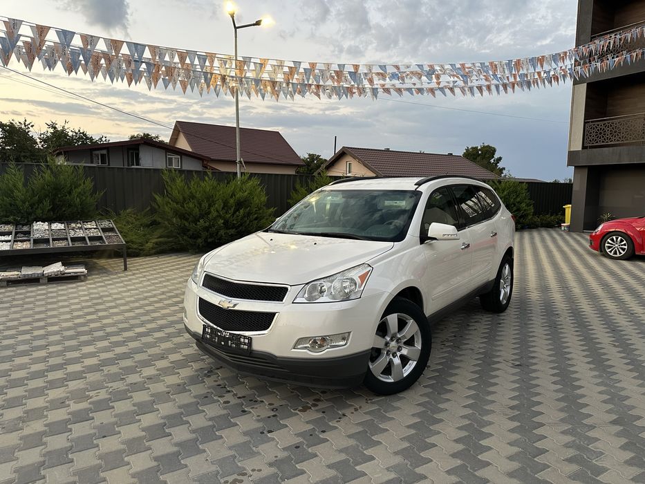 Vand / Schimb Jeep Chevrolet Traverse 7 Locuri / 3.6 V6 300cp / Model 2013 / Navigatie Mare / 99mii Km! / PRET 14.999€