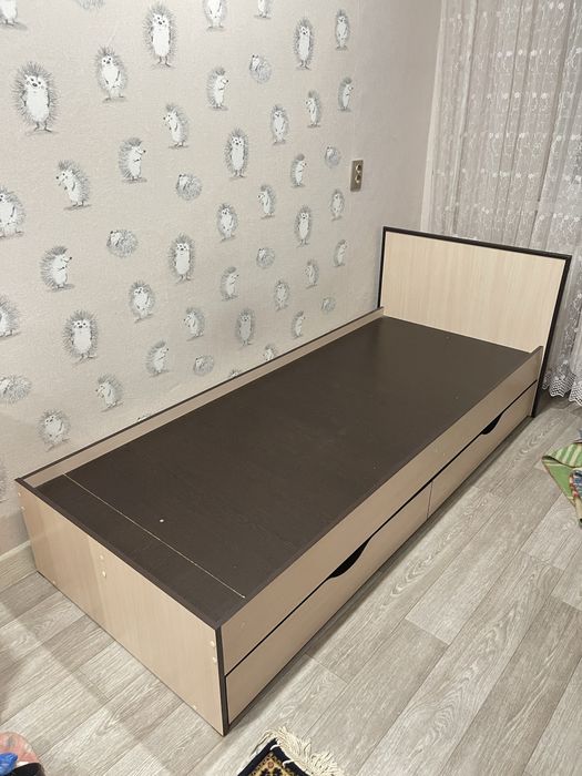 Кровать односпальная