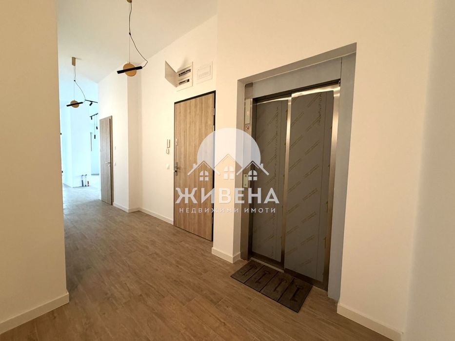 Продава уникален 4-стаен апартамент, пентхаус,  к.к. Св.Св. Константи