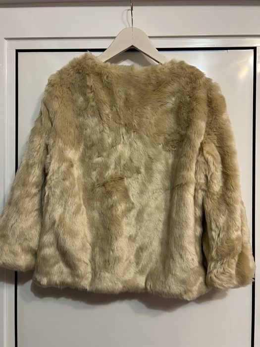 Пухено палто Зара