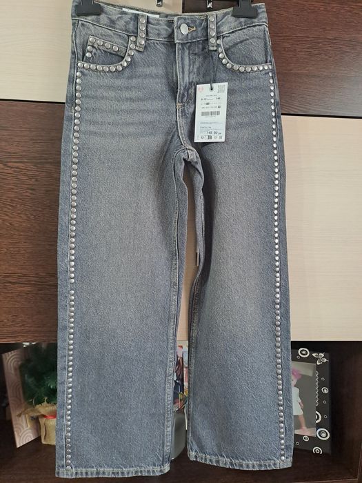 Blugi noi zara marimea 140