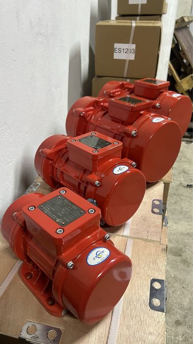 Вибратор 220/380v 3000/min