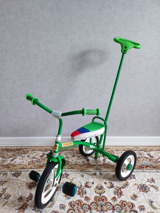 Трёхколесный велосипед