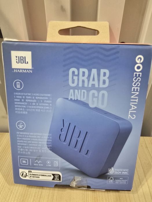 Блутут колонка JBL GO Essential Синя