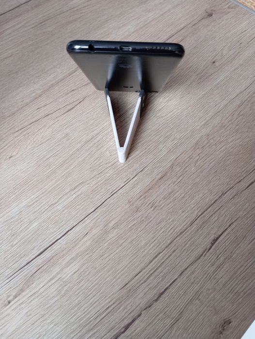 Смартфон модел HUAWEI Y7 Prime 2018