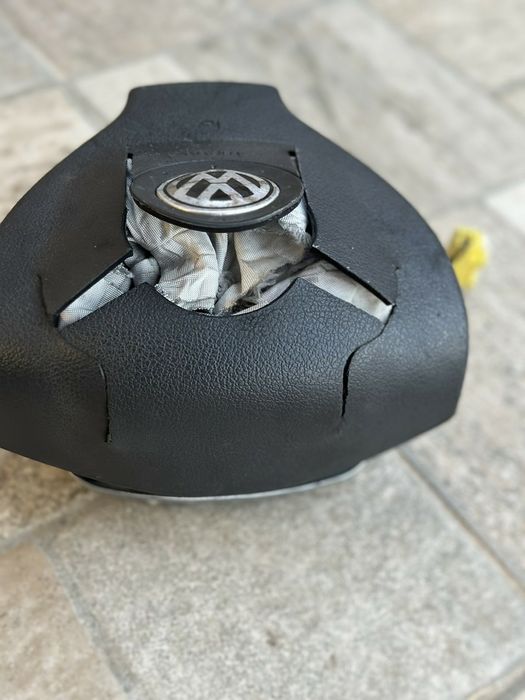 Фолксваген Голф 5, 2 дизел, 140 к.с. 2004 г, двигател тип BKD