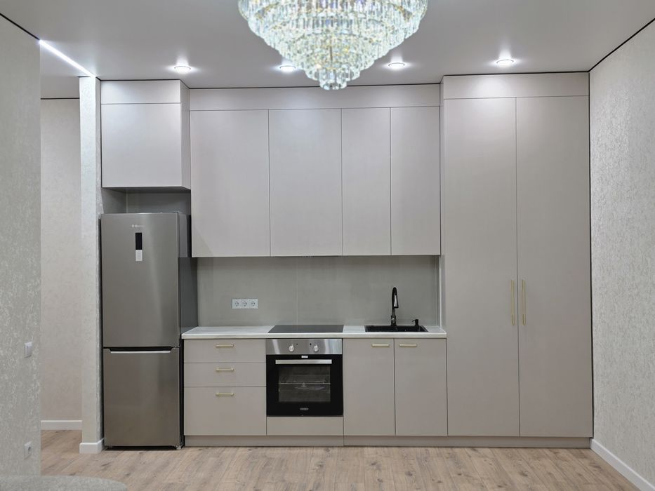 Продам квартиру 3-х ком.