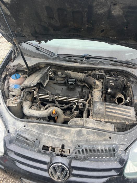 Golf5 1.9 105 5ск на части