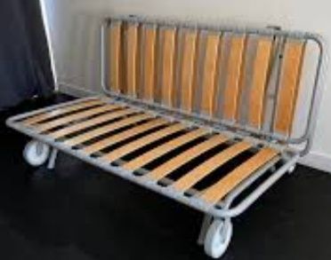 Разтегателен диван легло ИКЕА намалял на 300