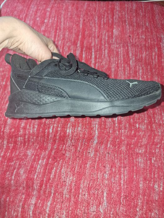 Vand adidasi Puma Soft Foam noi