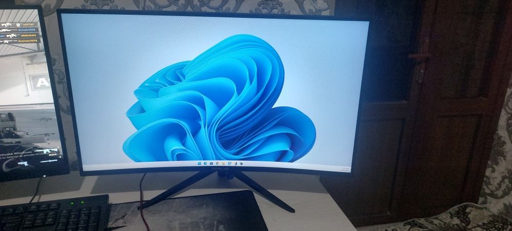 Prime monitor 27 lik 180h curved