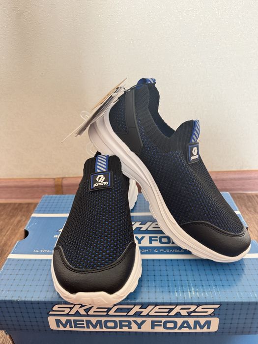 Продам  кроссовки