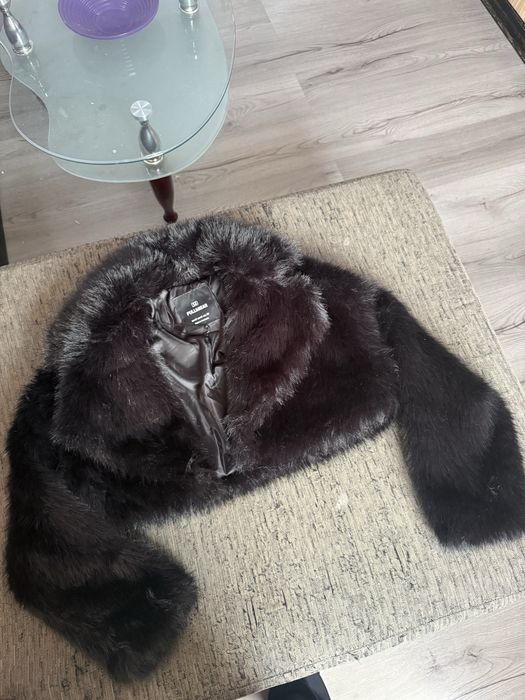 Дамско пухено якенце
