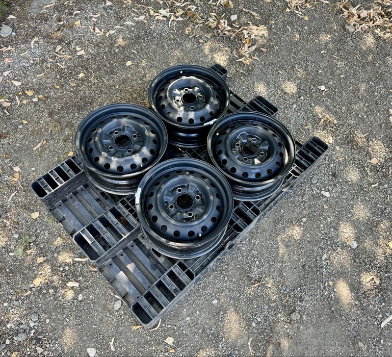 4бр.Оригинални джанти 14цола 4x114.3 за бус Nissan NV200(2009-2025)