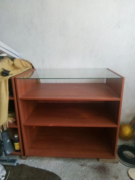 Витрина 2 бр. За бельо.