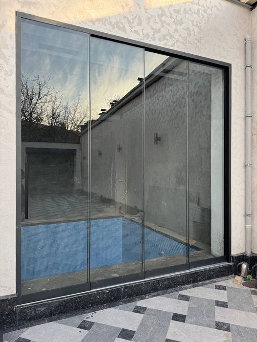 Стеклянная дверь/ Раздвижная стеклянная дверь