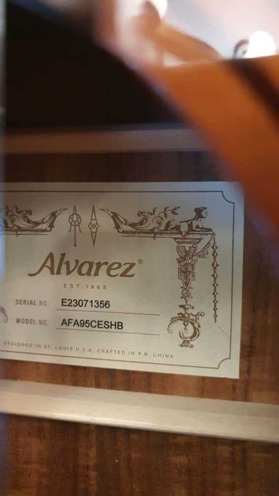 Chitara Electro-Acustica ALVAREZ AFA95CE Folk - OM